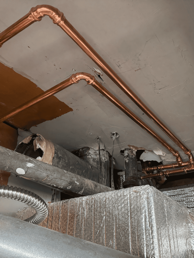 copper water pipes