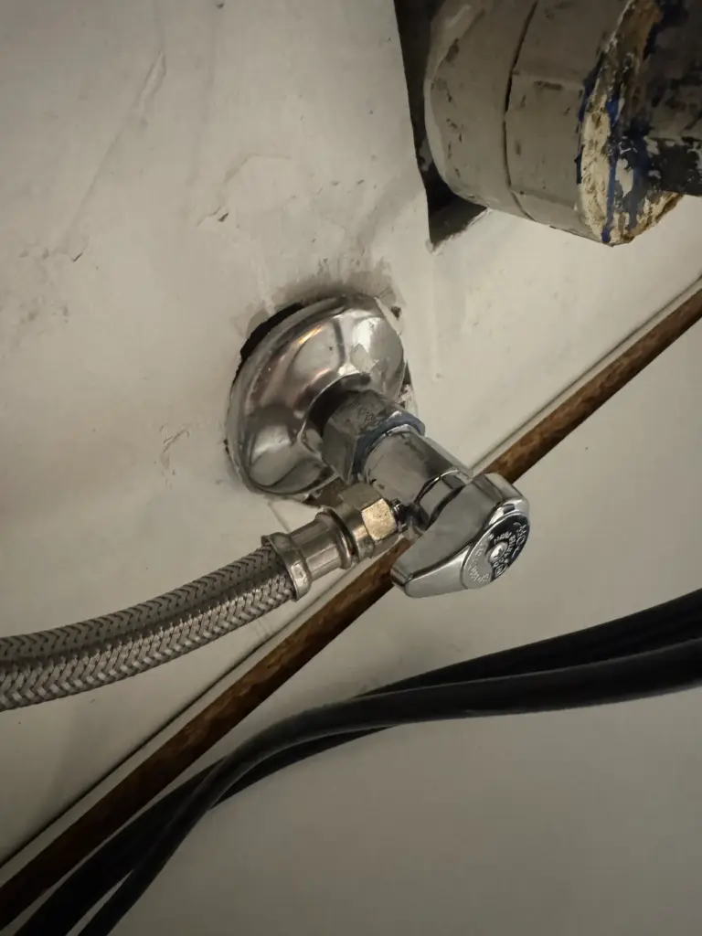 Water shutoff valve replaced on a residential line